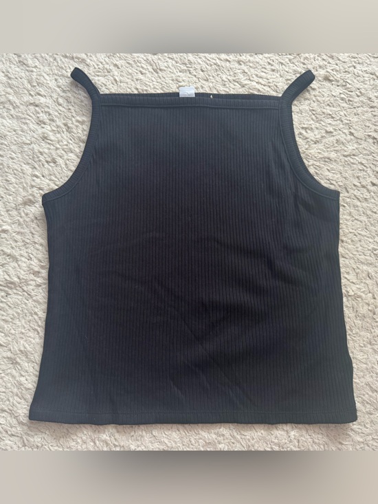 Old Navy Tops - 5/$20 old navy tank